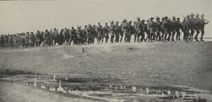 أسرى عثمانيون عقب معركة الشعيبة سنة 1915